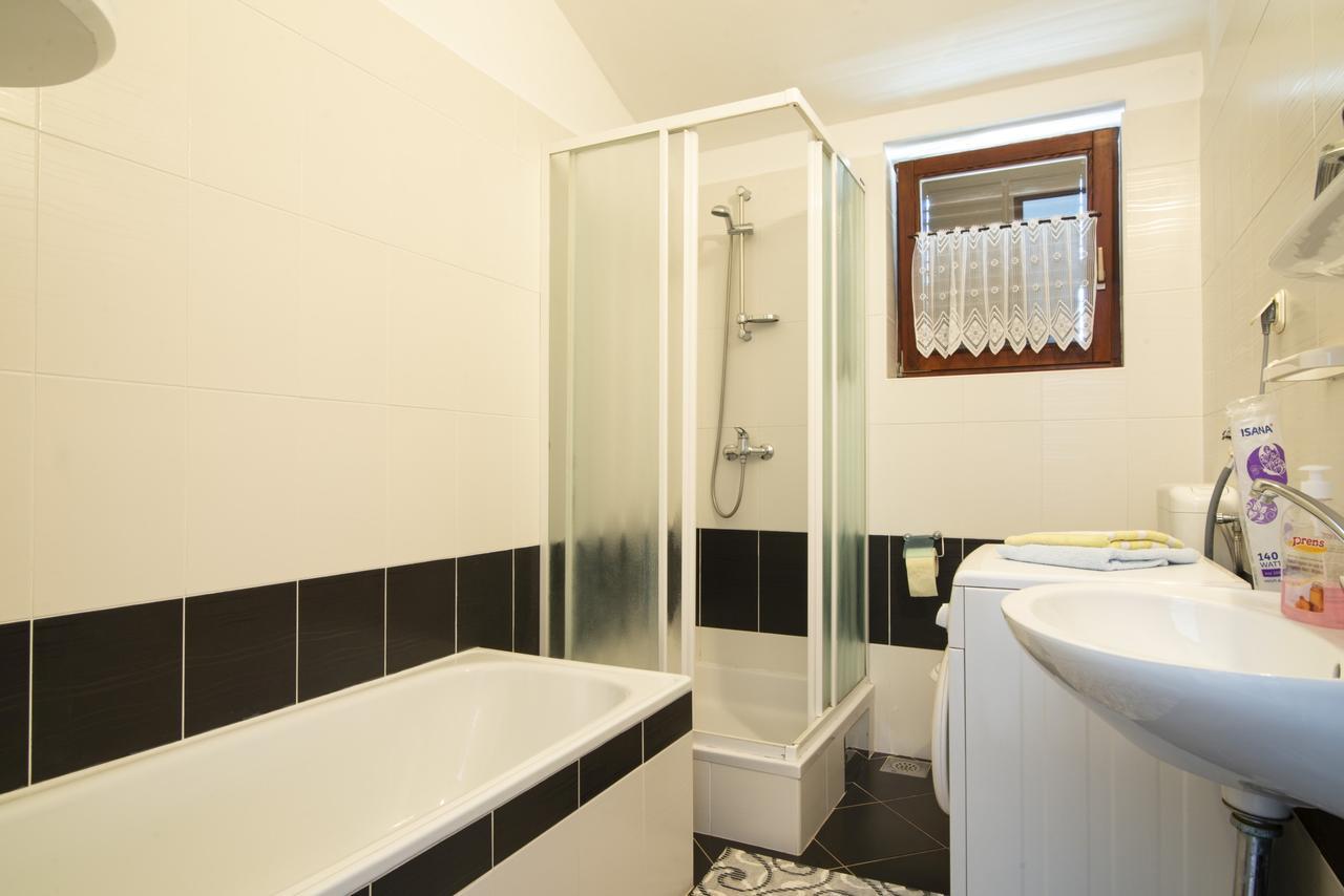 שטיניאן Apartment Maja מראה חיצוני תמונה