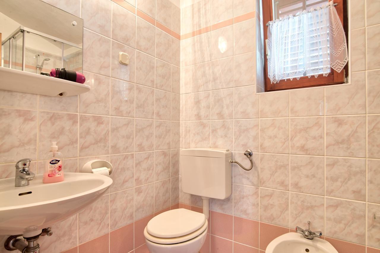 שטיניאן Apartment Maja מראה חיצוני תמונה