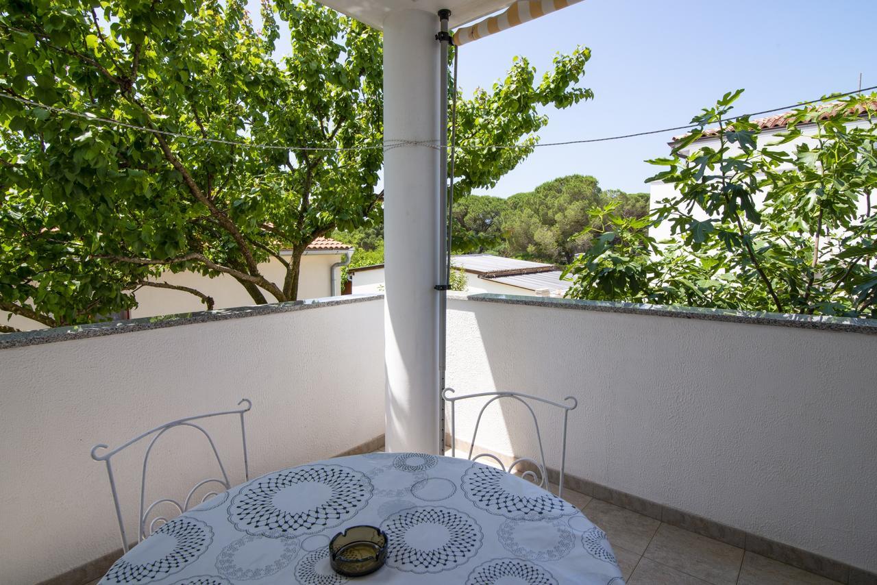 שטיניאן Apartment Maja מראה חיצוני תמונה